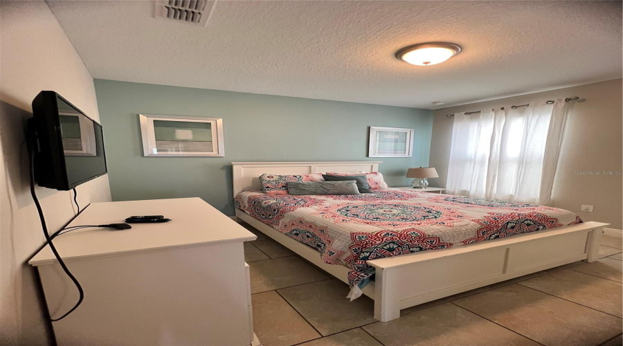 DAVENPORT, Florida 33837, 5 Bedrooms Bedrooms, ,5 BathroomsBathrooms,Residential,For Sale,OAKBOURNE,0,MFRO6278899