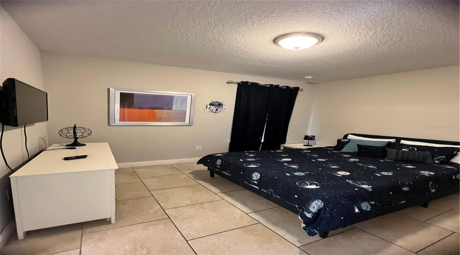 DAVENPORT, Florida 33837, 5 Bedrooms Bedrooms, ,5 BathroomsBathrooms,Residential,For Sale,OAKBOURNE,0,MFRO6278899