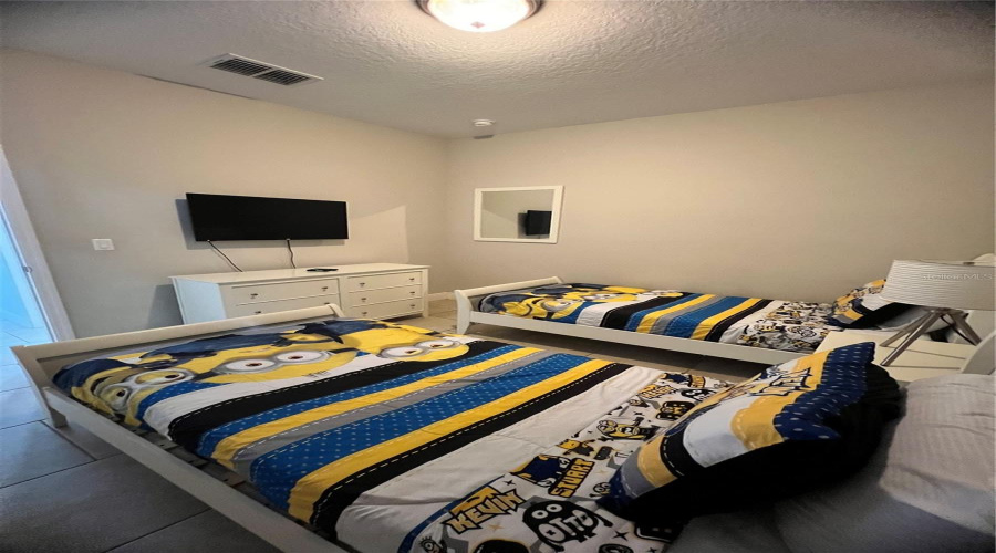 DAVENPORT, Florida 33837, 5 Bedrooms Bedrooms, ,5 BathroomsBathrooms,Residential,For Sale,OAKBOURNE,0,MFRO6278899