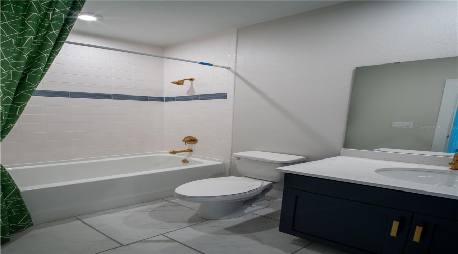 KISSIMMEE, Florida 34747, 4 Bedrooms Bedrooms, ,3 BathroomsBathrooms,Residential,For Sale,TURQUOISE WAVES,0,MFRO6278840