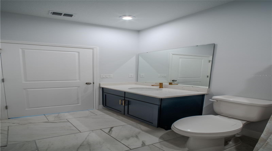 KISSIMMEE, Florida 34747, 4 Bedrooms Bedrooms, ,3 BathroomsBathrooms,Residential,For Sale,TURQUOISE WAVES,0,MFRO6278840