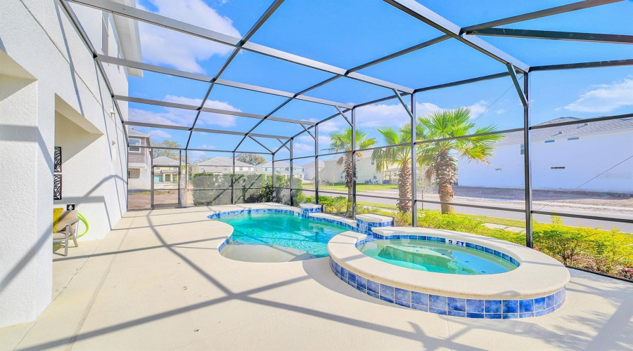 KISSIMMEE, Florida 34746, 12 Bedrooms Bedrooms, ,11 BathroomsBathrooms,Residential,For Sale,SHANTI,0,MFRO6279011