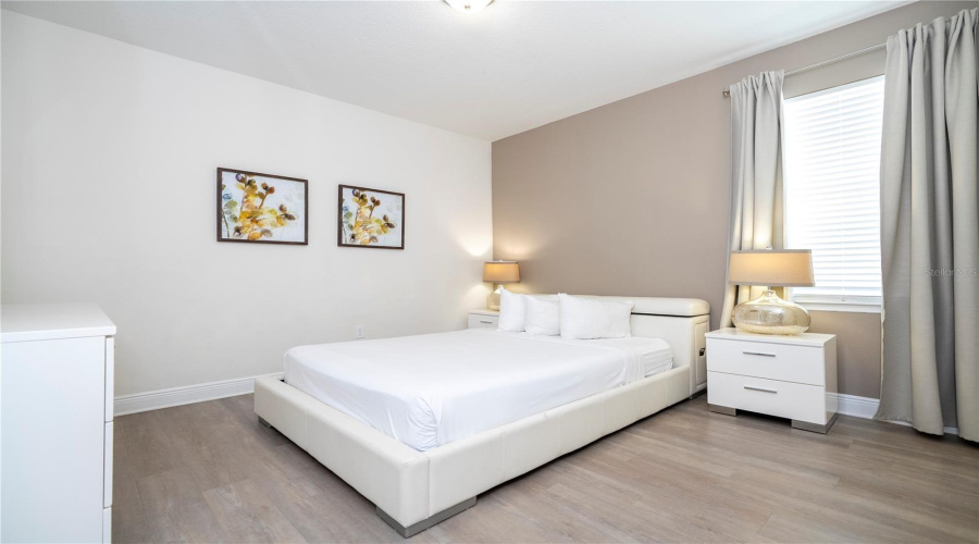 KISSIMMEE, Florida 34747, 8 Bedrooms Bedrooms, ,6 BathroomsBathrooms,Residential,For Sale,MACKINAW,0,MFRO6277612