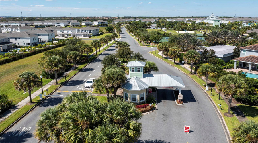 KISSIMMEE, Florida 34747, 8 Bedrooms Bedrooms, ,6 BathroomsBathrooms,Residential,For Sale,MACKINAW,0,MFRO6277612