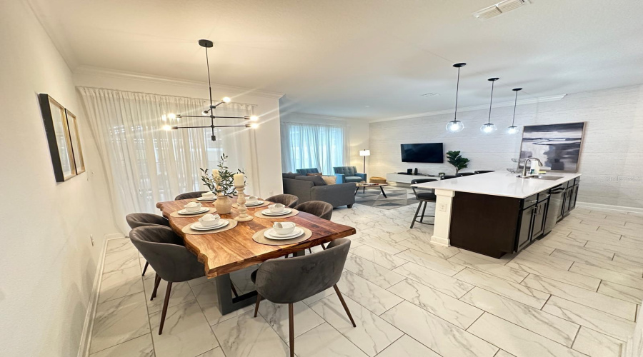 DAVENPORT, Florida 33896, 4 Bedrooms Bedrooms, ,3 BathroomsBathrooms,Residential,For Sale,SPLASH SHOT PL,MFRO6278494