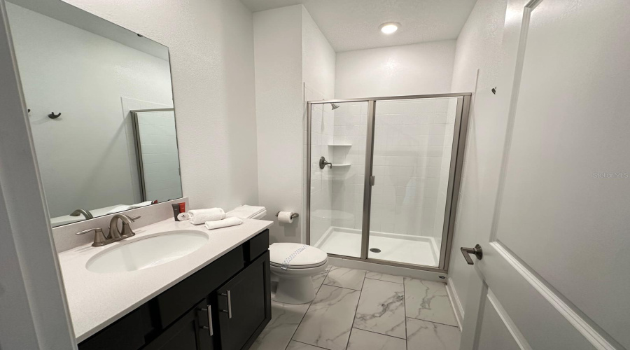 DAVENPORT, Florida 33896, 4 Bedrooms Bedrooms, ,3 BathroomsBathrooms,Residential,For Sale,SPLASH SHOT PL,MFRO6278494