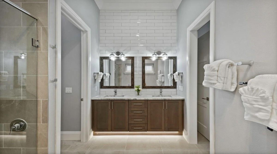 KISSIMMEE, Florida 34747, 8 Bedrooms Bedrooms, ,8 BathroomsBathrooms,Residential,For Sale,JACK NICKLAUS,0,MFRO6277504