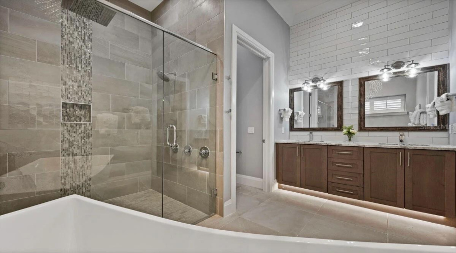 KISSIMMEE, Florida 34747, 8 Bedrooms Bedrooms, ,8 BathroomsBathrooms,Residential,For Sale,JACK NICKLAUS,0,MFRO6277504