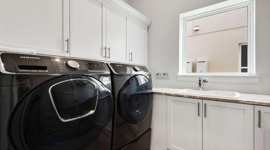 KISSIMMEE, Florida 34747, 8 Bedrooms Bedrooms, ,8 BathroomsBathrooms,Residential,For Sale,JACK NICKLAUS,0,MFRO6277504