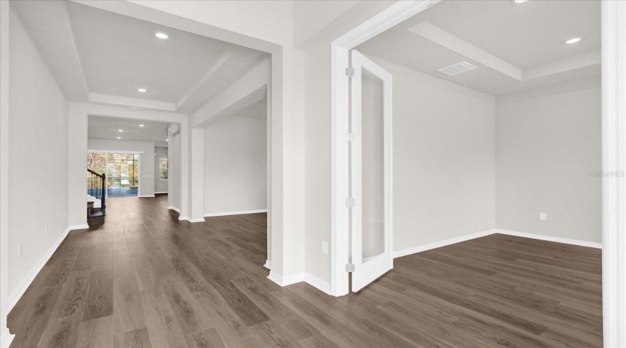 ORLANDO, Florida 32836, 5 Bedrooms Bedrooms, ,5 BathroomsBathrooms,Residential,For Sale,PARK CLIFF,0,MFRO6278500