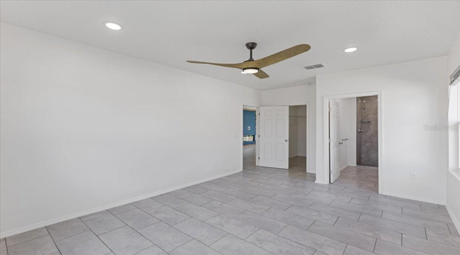 Davenport, Florida 33896, 3 Bedrooms Bedrooms, ,2 Bathroomsbathrooms,Residential,For Sale,Sereno,Mfro6279150