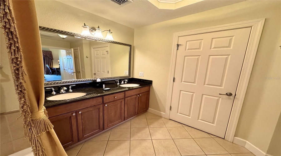 REUNION, Florida 34747, 3 Bedrooms Bedrooms, ,3 BathroomsBathrooms,Residential,For Sale,CENTRE COURT RIDGE,0,MFRS5120023