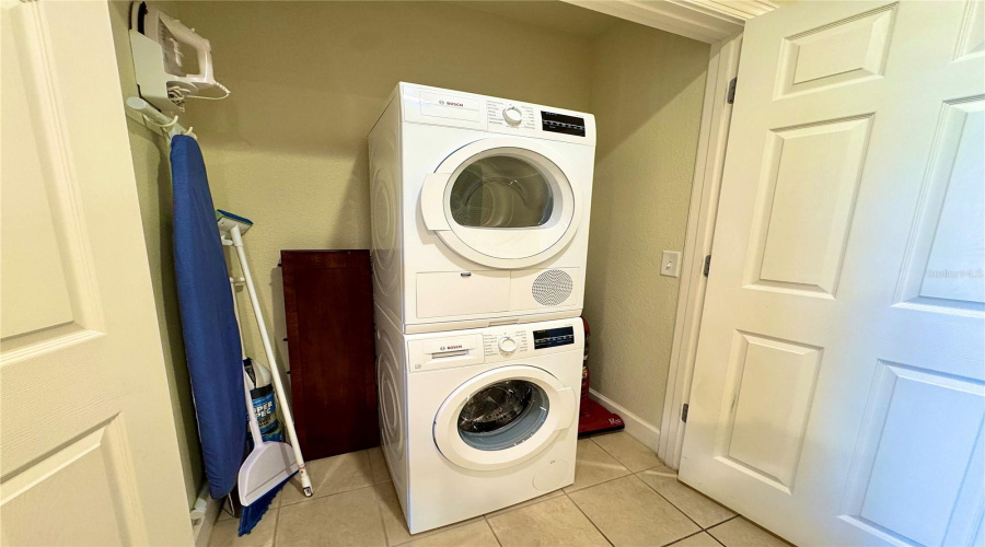 REUNION, Florida 34747, 3 Bedrooms Bedrooms, ,3 BathroomsBathrooms,Residential,For Sale,CENTRE COURT RIDGE,0,MFRS5120023