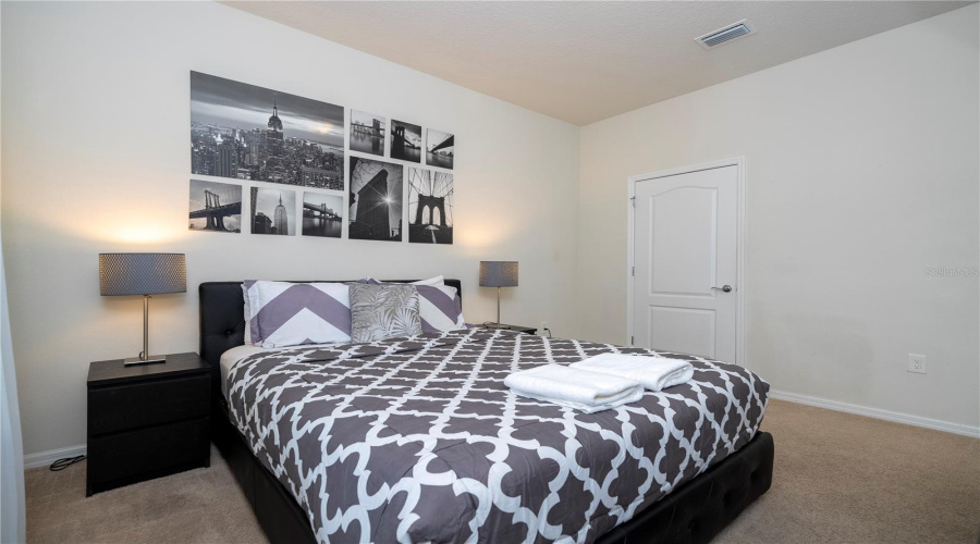 KISSIMMEE, Florida 34747, 4 Bedrooms Bedrooms, ,3 BathroomsBathrooms,Residential,For Sale,ADRIATICO,MFRO6279085