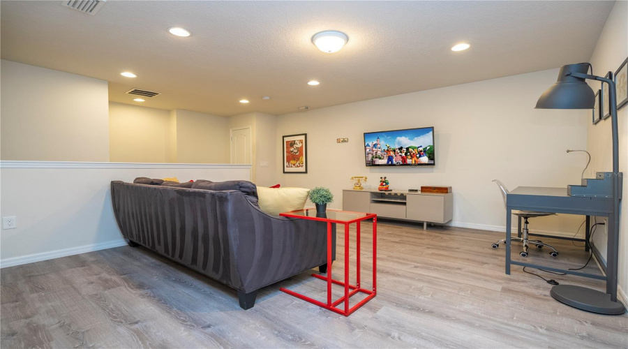 KISSIMMEE, Florida 34747, 4 Bedrooms Bedrooms, ,3 BathroomsBathrooms,Residential,For Sale,ADRIATICO,MFRO6279085