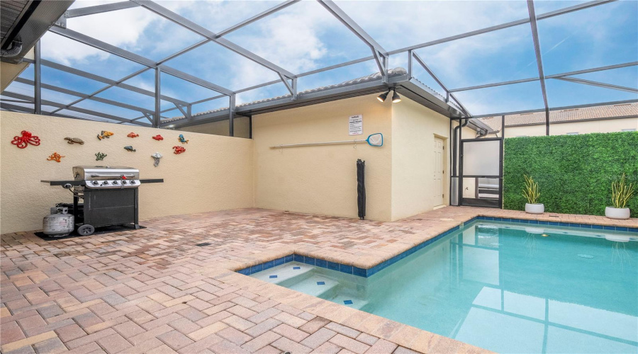 KISSIMMEE, Florida 34747, 4 Bedrooms Bedrooms, ,3 BathroomsBathrooms,Residential,For Sale,ADRIATICO,MFRO6279085