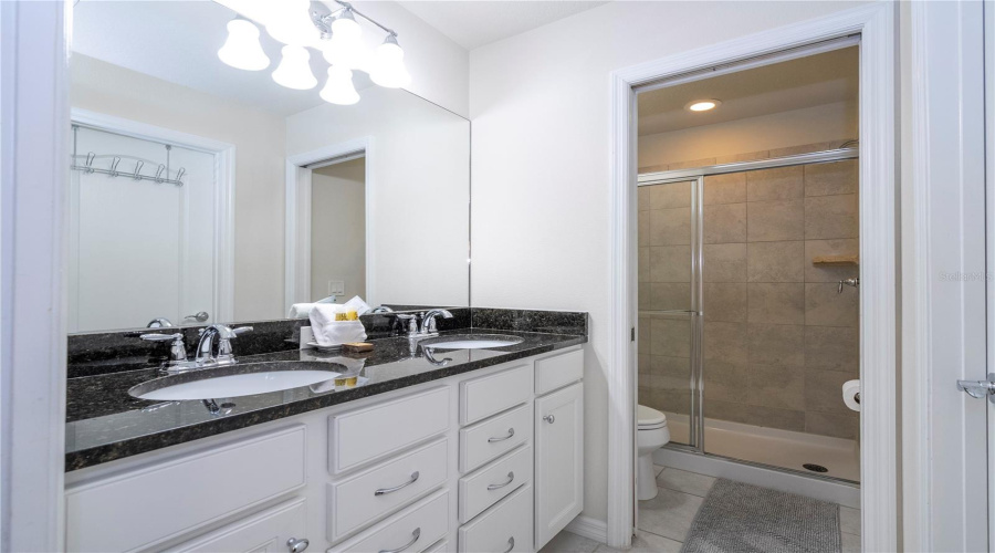 KISSIMMEE, Florida 34747, 4 Bedrooms Bedrooms, ,3 BathroomsBathrooms,Residential,For Sale,ADRIATICO,MFRO6279085