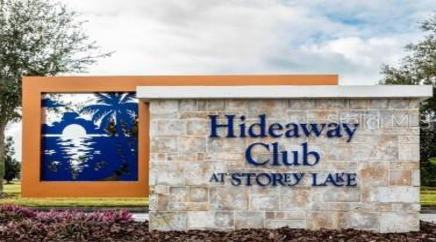 KISSIMMEE, Florida 34746, 4 Bedrooms Bedrooms, ,3 BathroomsBathrooms,Residential,For Sale,CLOCK TOWER,MFRS5120462