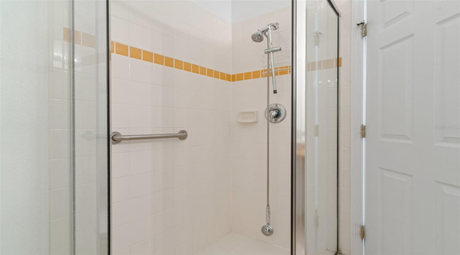 DAVENPORT, Florida 33837, 4 Bedrooms Bedrooms, ,3 BathroomsBathrooms,Residential,For Sale,VINE DR,0,MFRTB8348007