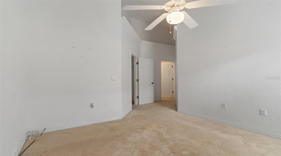 DAVENPORT, Florida 33837, 4 Bedrooms Bedrooms, ,3 BathroomsBathrooms,Residential,For Sale,VINE DR,0,MFRTB8348007