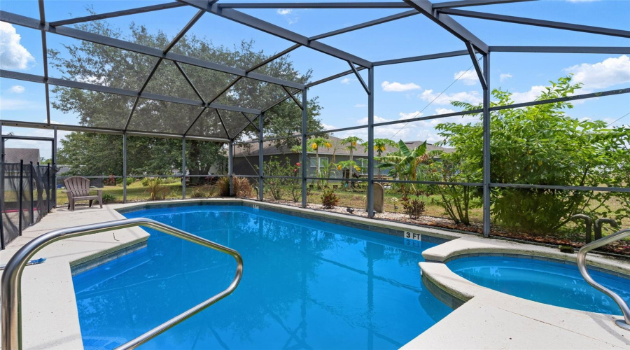 DAVENPORT, Florida 33837, 4 Bedrooms Bedrooms, ,3 BathroomsBathrooms,Residential,For Sale,VINE DR,0,MFRTB8348007