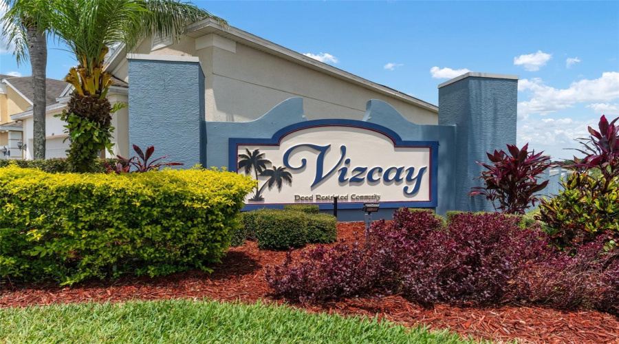 DAVENPORT, Florida 33837, 4 Bedrooms Bedrooms, ,3 BathroomsBathrooms,Residential,For Sale,VINE DR,0,MFRTB8348007