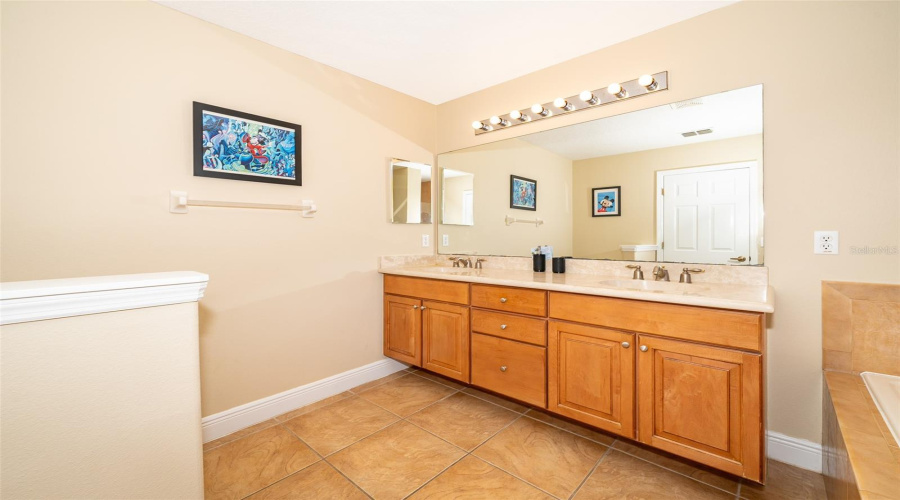 Master's Bath