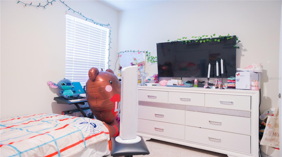 DAVENPORT, Florida 33837, 3 Bedrooms Bedrooms, ,2 BathroomsBathrooms,Residential,For Sale,BERRY,0,MFRO6279867