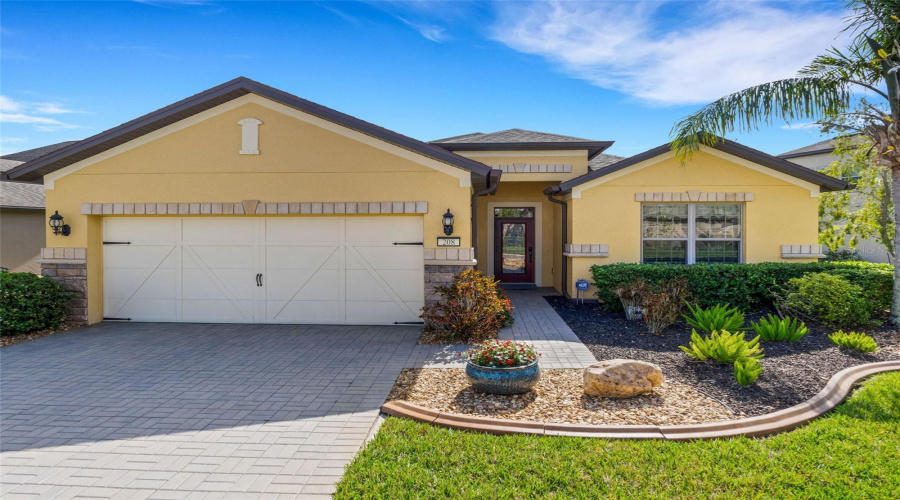 DAVENPORT, Florida 33837, 2 Bedrooms Bedrooms, ,2 BathroomsBathrooms,Residential,For Sale,ALMERIA,0,MFRS5120376