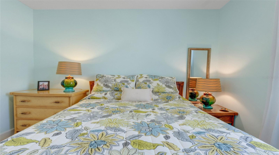 DAVENPORT, Florida 33837, 2 Bedrooms Bedrooms, ,2 BathroomsBathrooms,Residential,For Sale,ALMERIA,0,MFRS5120376