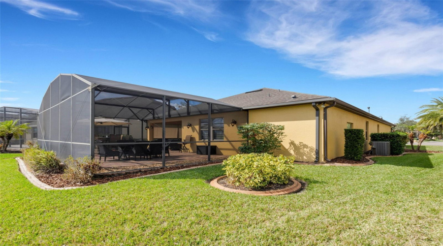 DAVENPORT, Florida 33837, 2 Bedrooms Bedrooms, ,2 BathroomsBathrooms,Residential,For Sale,ALMERIA,0,MFRS5120376