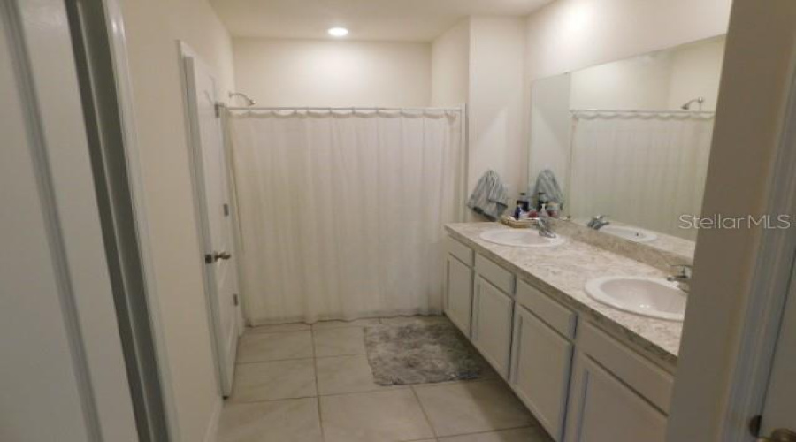 DAVENPORT, Florida 33837, 3 Bedrooms Bedrooms, ,2 BathroomsBathrooms,Residential,For Sale,BERRY,0,MFRS5120112