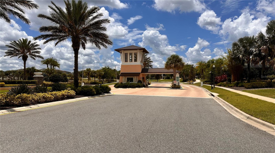 Kissimmee, Florida 34747, 3 Bedrooms Bedrooms, ,2 Bathroomsbathrooms,Residential,For Sale,Carey Palm,Mfrs5106567