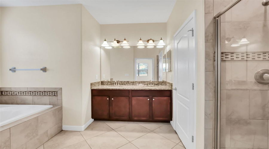 Davenport, Florida 33896, 2 Bedrooms Bedrooms, ,2 Bathroomsbathrooms,Residential,For Sale,Azalea Sands,Mfrs5120474