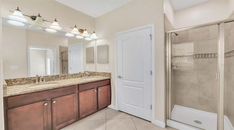 Davenport, Florida 33896, 2 Bedrooms Bedrooms, ,2 Bathroomsbathrooms,Residential,For Sale,Azalea Sands,Mfrs5120474