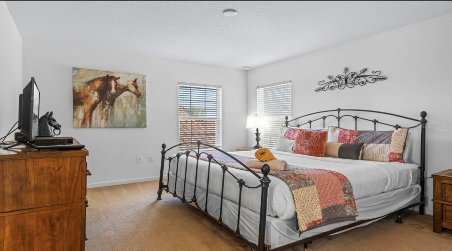 DAVENPORT, Florida 33837, 6 Bedrooms Bedrooms, ,4 BathroomsBathrooms,Residential,For Sale,MIRO,0,MFRO6279962