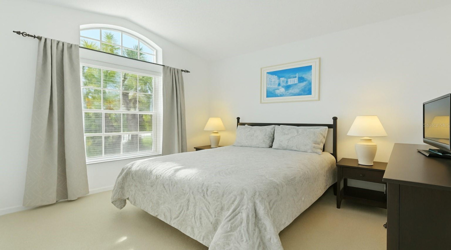 KISSIMMEE, Florida 34747, 5 Bedrooms Bedrooms, ,3 BathroomsBathrooms,Residential,For Sale,SUNRISE KEY,0,MFRS5120588