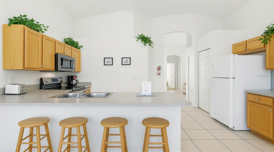 KISSIMMEE, Florida 34747, 5 Bedrooms Bedrooms, ,3 BathroomsBathrooms,Residential,For Sale,SUNRISE KEY,0,MFRS5120588