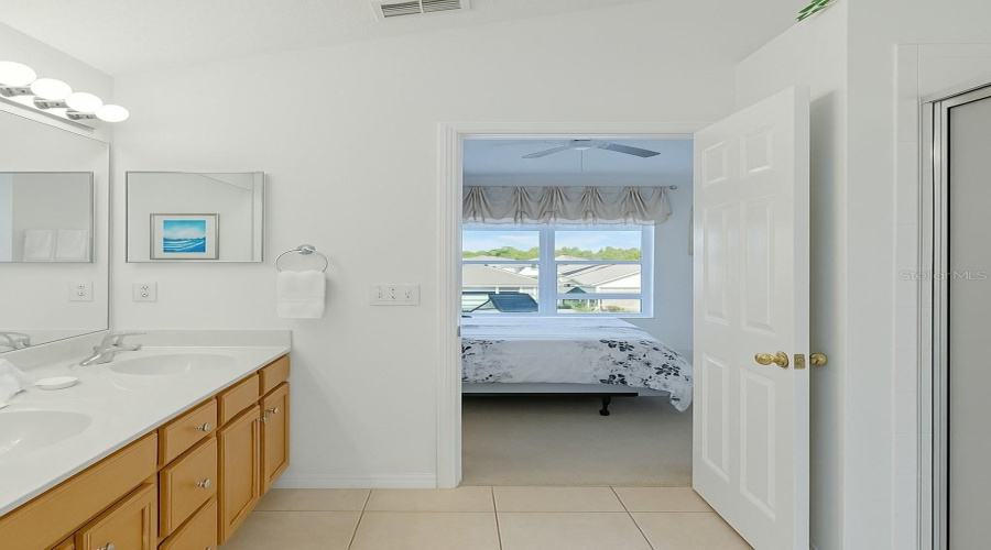 KISSIMMEE, Florida 34747, 5 Bedrooms Bedrooms, ,3 BathroomsBathrooms,Residential,For Sale,SUNRISE KEY,0,MFRS5120588
