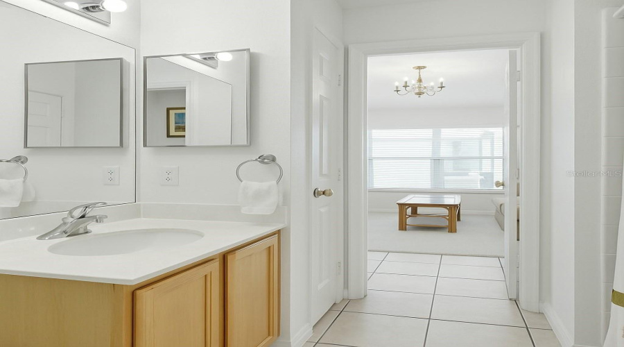 KISSIMMEE, Florida 34747, 5 Bedrooms Bedrooms, ,3 BathroomsBathrooms,Residential,For Sale,SUNRISE KEY,0,MFRS5120588