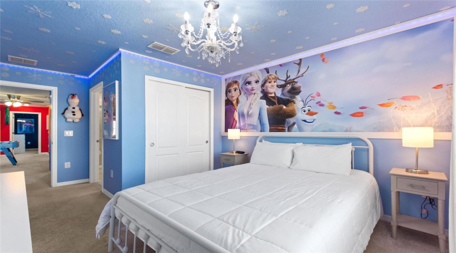 Frozen Room - en-suite