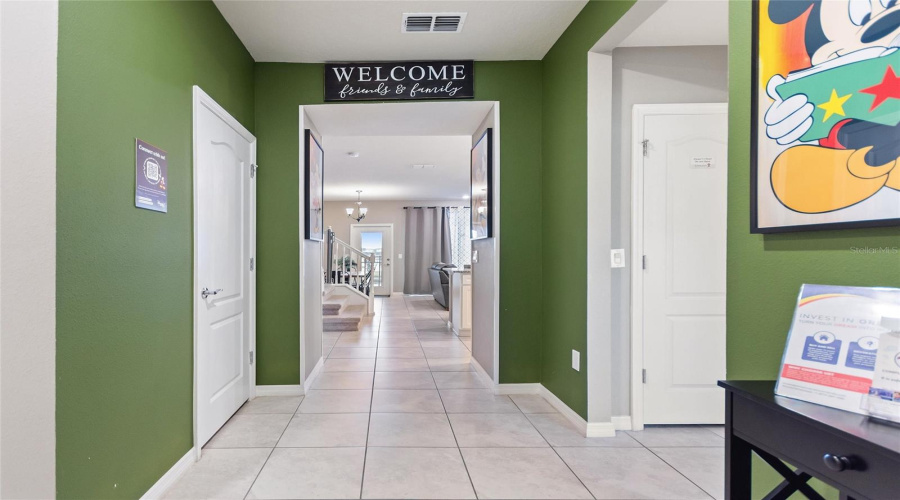 DAVENPORT, Florida 33837, 5 Bedrooms Bedrooms, ,4 BathroomsBathrooms,Residential,For Sale,OAK SPRING,0,MFRG5092856