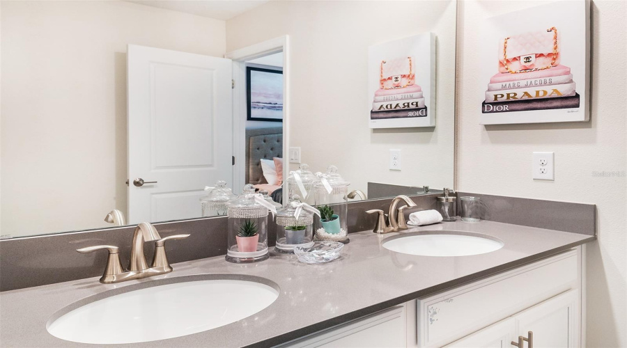 KISSIMMEE, Florida 34746, 8 Bedrooms Bedrooms, ,5 BathroomsBathrooms,Residential,For Sale,BOOKMARK,0,MFRO6279898