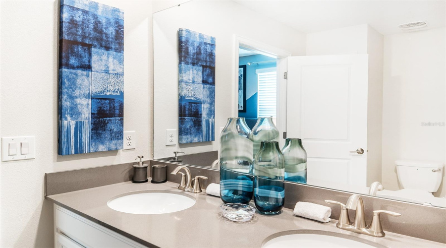 KISSIMMEE, Florida 34746, 8 Bedrooms Bedrooms, ,5 BathroomsBathrooms,Residential,For Sale,BOOKMARK,0,MFRO6279898