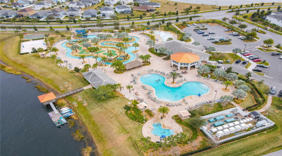 KISSIMMEE, Florida 34746, 8 Bedrooms Bedrooms, ,5 BathroomsBathrooms,Residential,For Sale,BOOKMARK,0,MFRO6279898