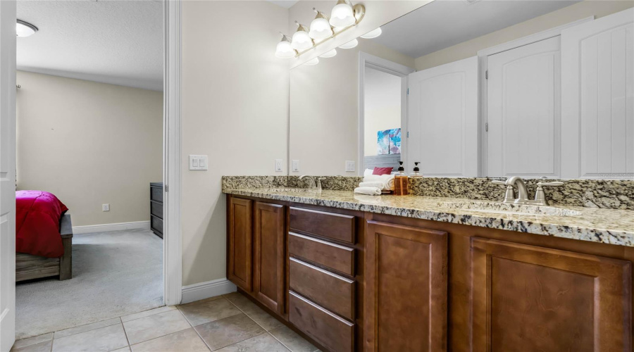 KISSIMMEE, Florida 34747, 8 Bedrooms Bedrooms, ,7 BathroomsBathrooms,Residential,For Sale,LASSO,0,MFRS5120195