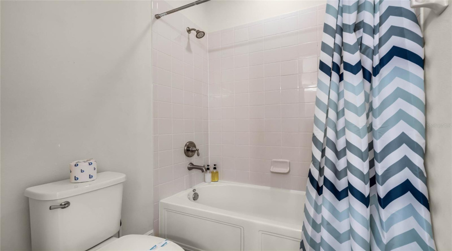 KISSIMMEE, Florida 34747, 8 Bedrooms Bedrooms, ,7 BathroomsBathrooms,Residential,For Sale,LASSO,0,MFRS5120195