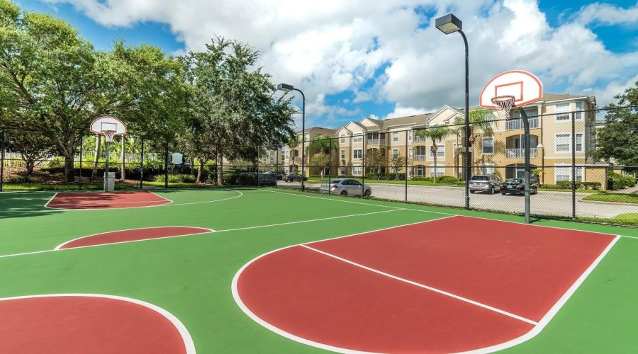 KISSIMMEE, Florida 34747, 4 Bedrooms Bedrooms, ,3 BathroomsBathrooms,Residential,For Sale,FAN PALM,MFRO6279649