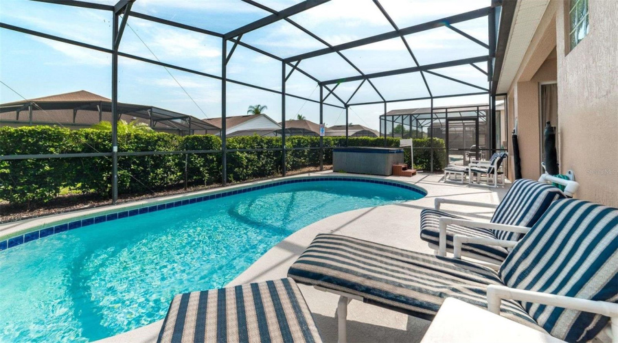 KISSIMMEE, Florida 34747, 4 Bedrooms Bedrooms, ,3 BathroomsBathrooms,Residential,For Sale,FAN PALM,MFRO6279649