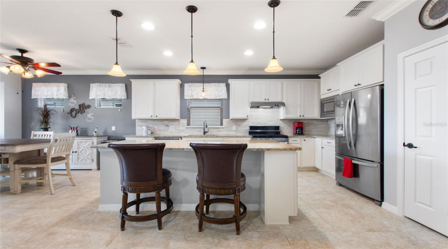 DAVENPORT, Florida 33837, 2 Bedrooms Bedrooms, ,2 BathroomsBathrooms,Residential,For Sale,TOLDEDO,0,MFRTB8349174